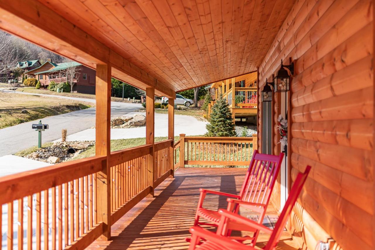 Villa The Red Fox Cabin Maggie Valley Exterior foto